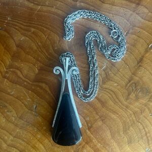 Avon modernist statement necklace teardrop-shaped black lucite pendant